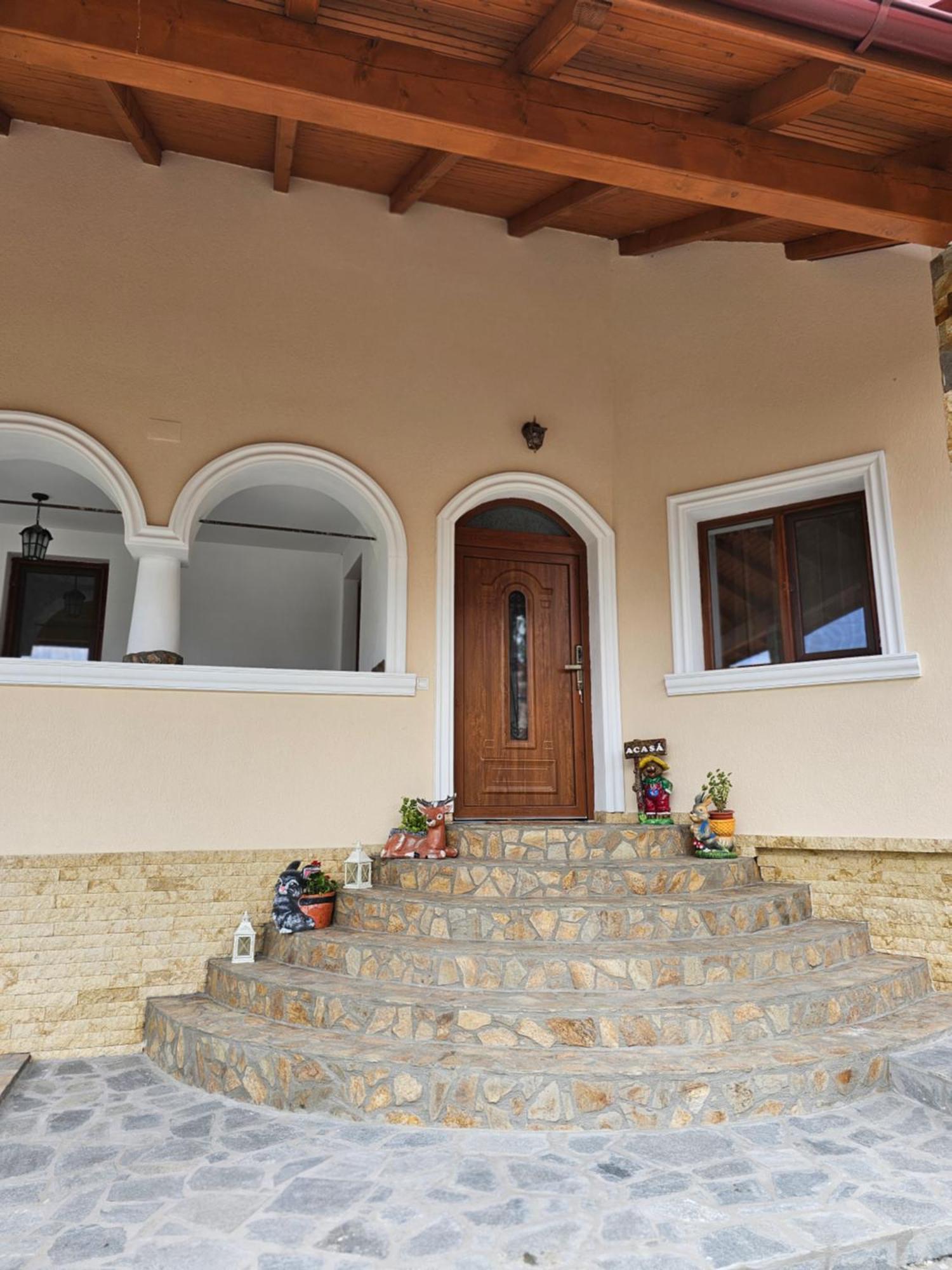 Casa Hera Călimăneşti المظهر الخارجي الصورة