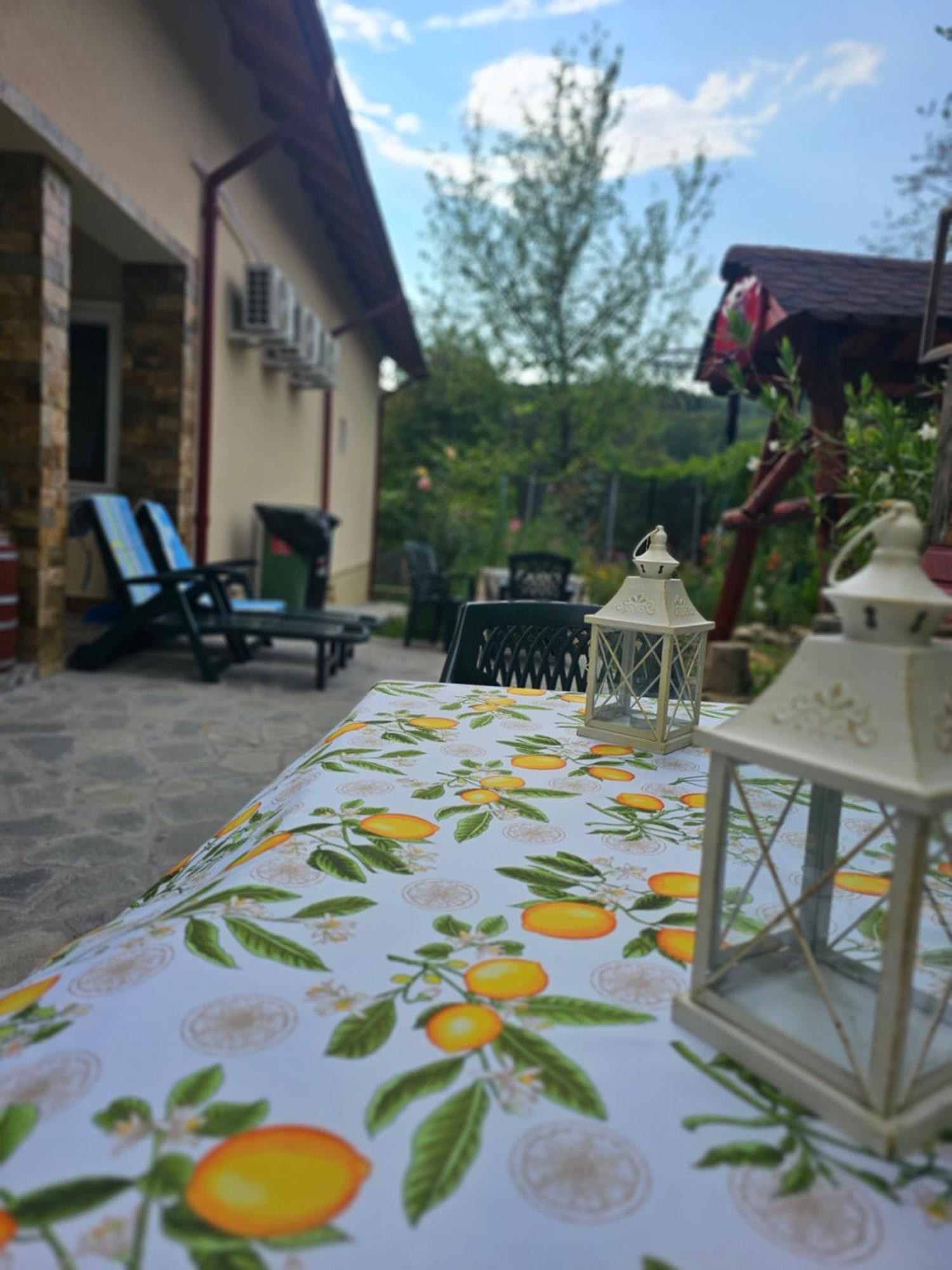 Casa Hera Călimăneşti المظهر الخارجي الصورة